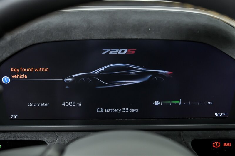Used 2022 McLaren 720S Performance photo 22
