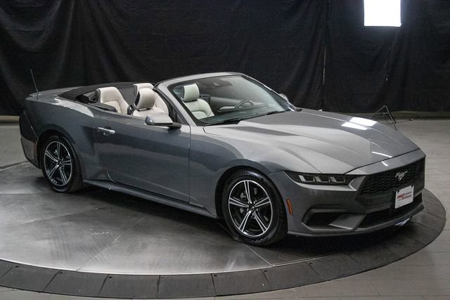 2024 Ford Mustang Premium