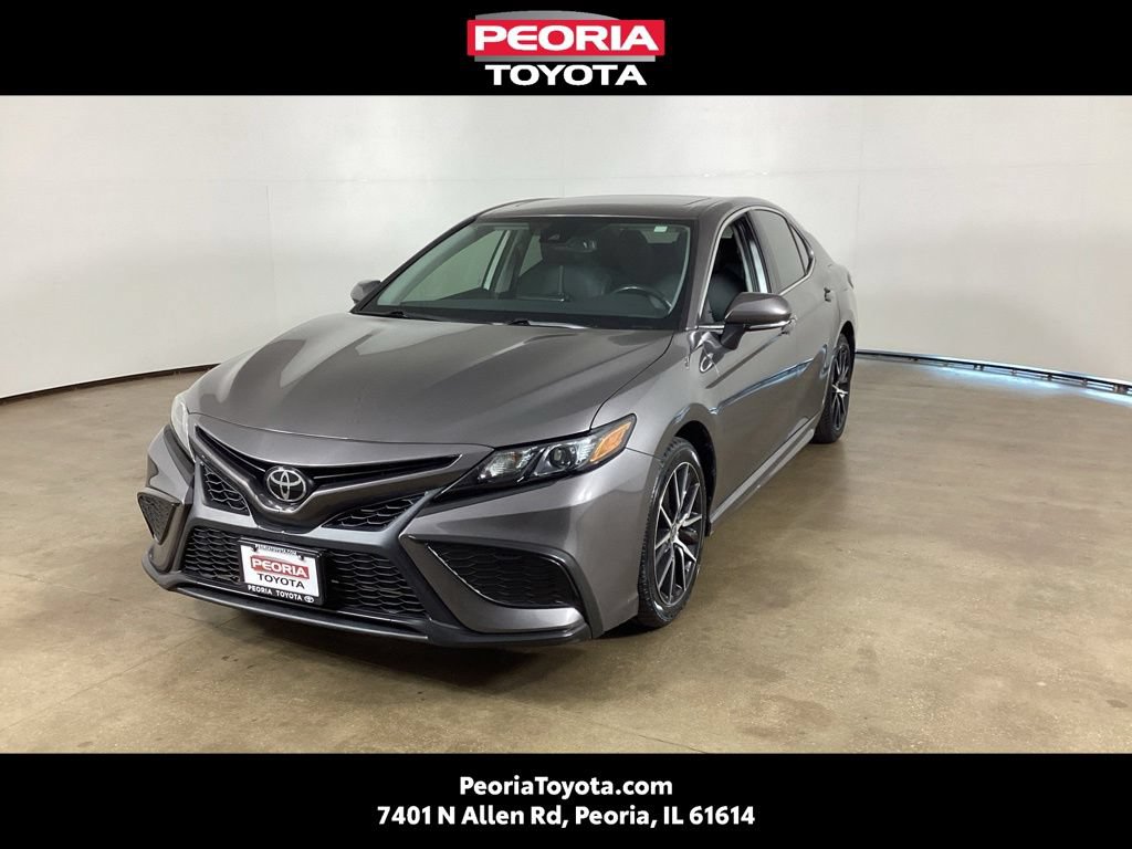 Used 2024 Toyota Camry SE w/ Convenience Package