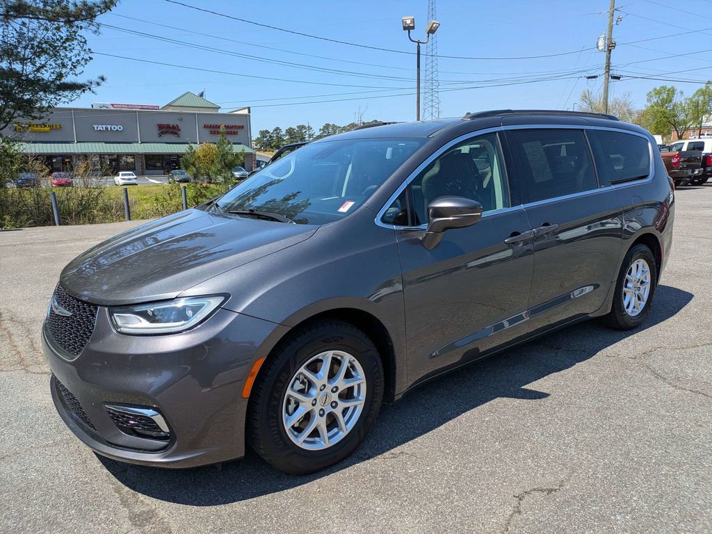 2022 Chrysler Pacifica Touring-L