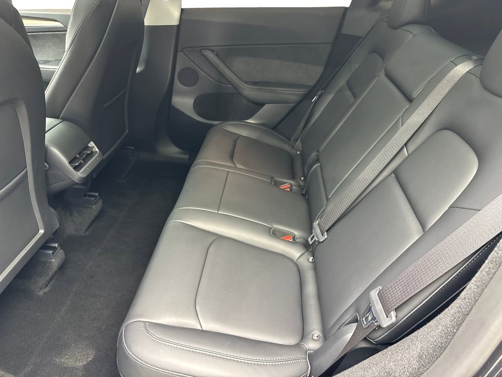 2024 Tesla Model Y Performance