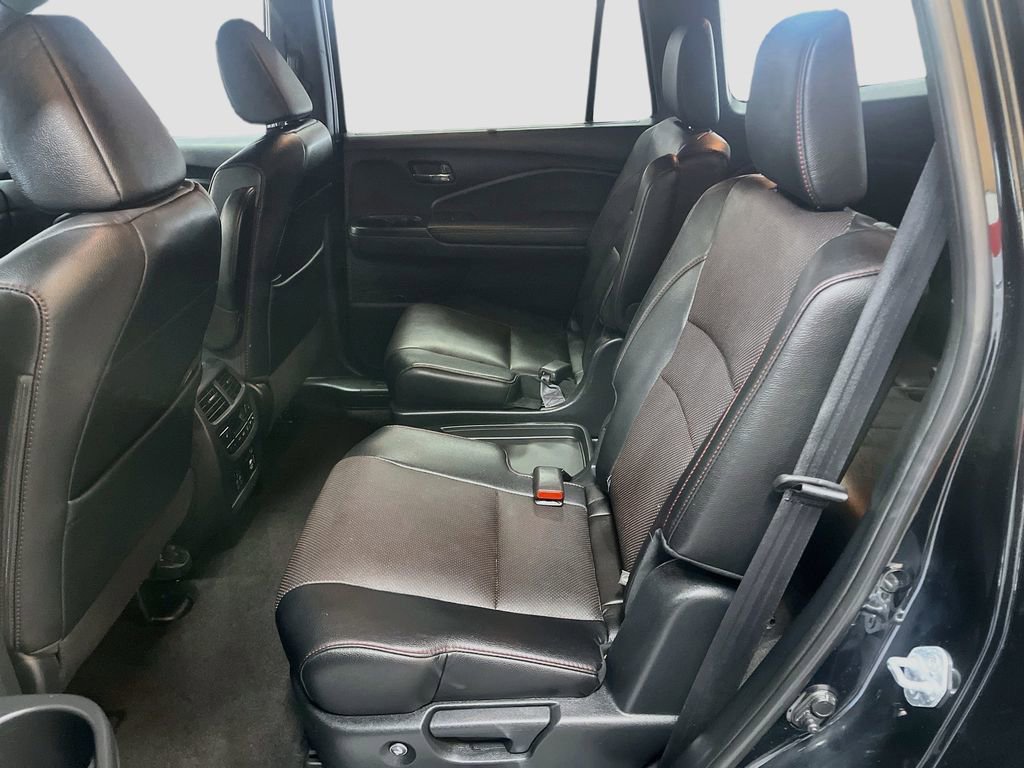 2022 Honda Pilot Black Edition