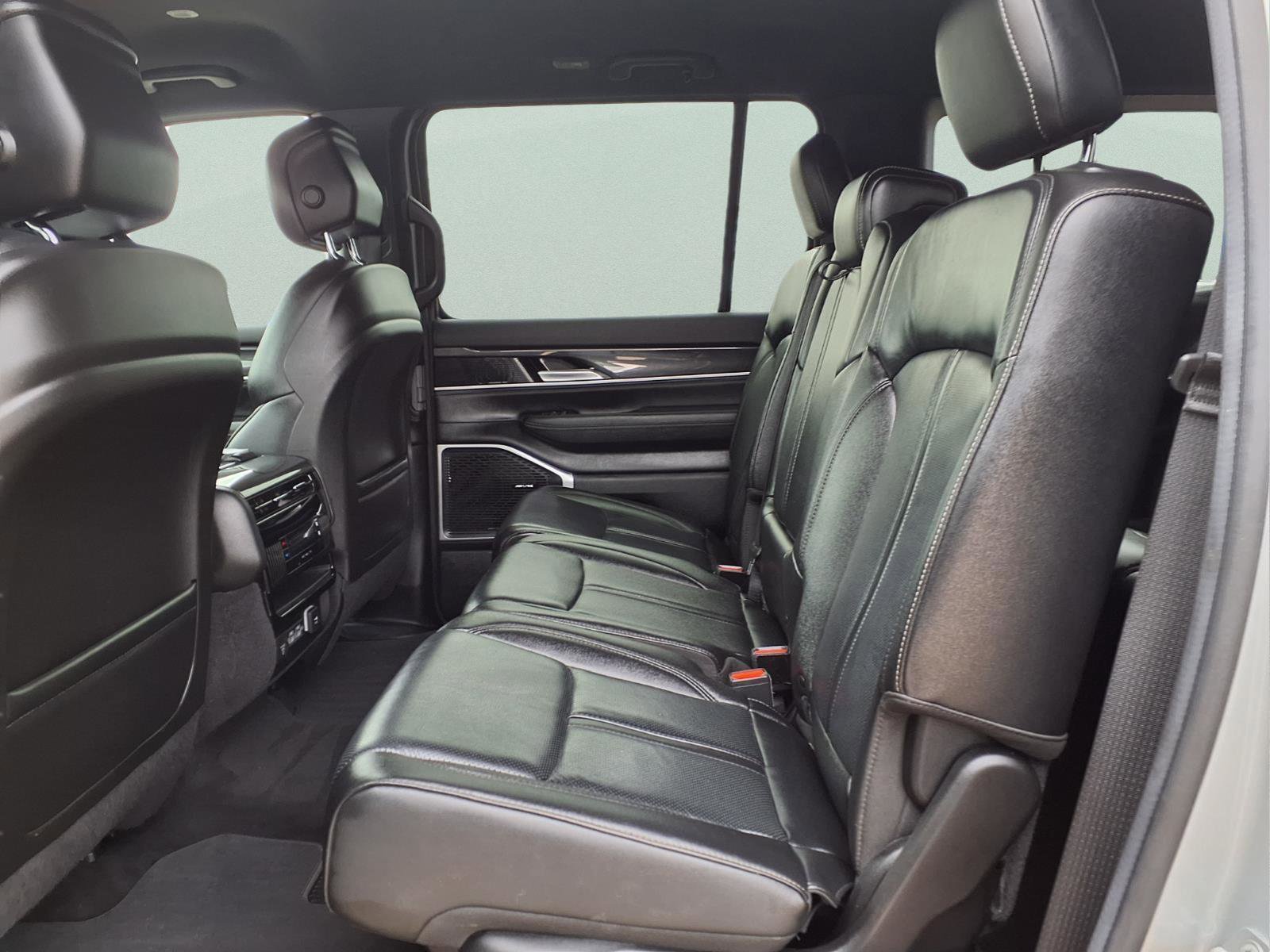 2022 Jeep Wagoneer Series I