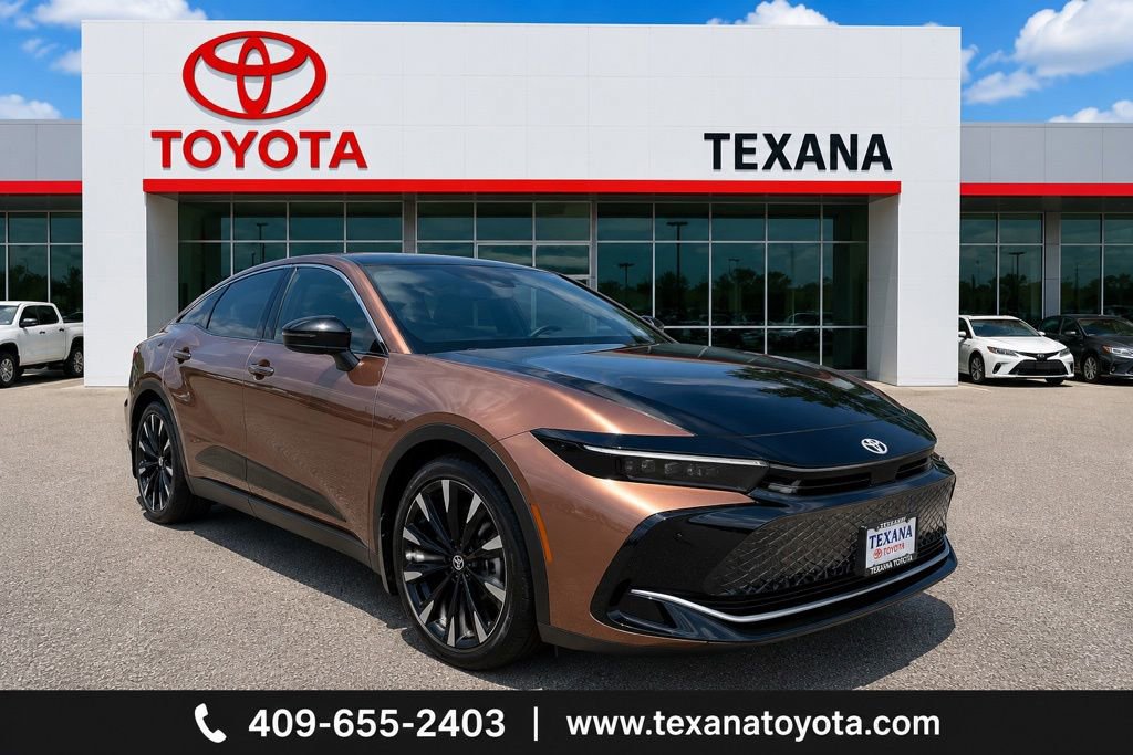 Used 2024 Toyota Crown Platinum