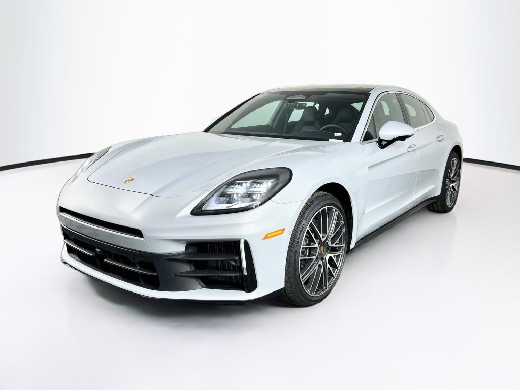 New 2026 Porsche Panamera 4