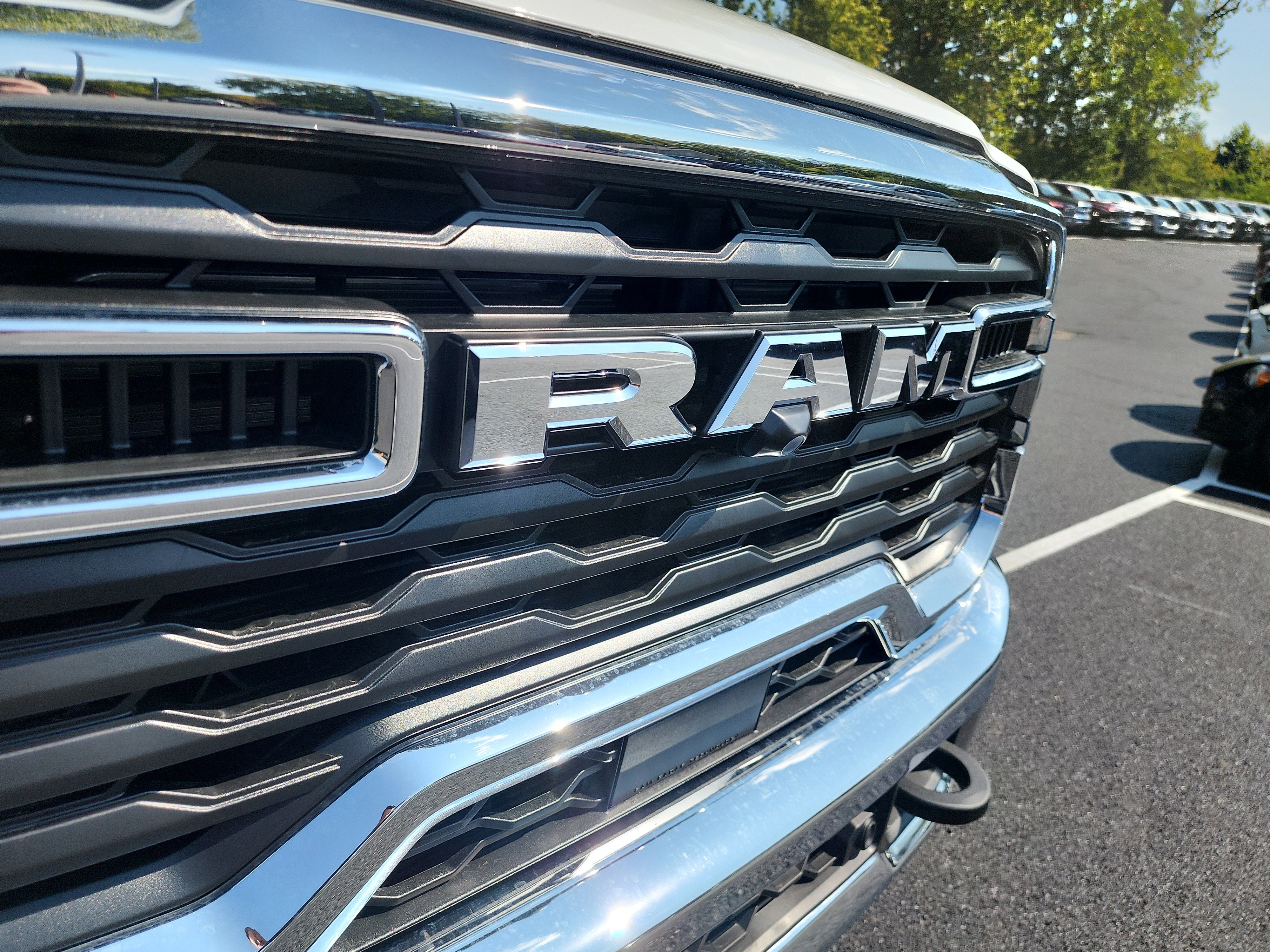 2026 RAM 5500 4x4 Crew Cab