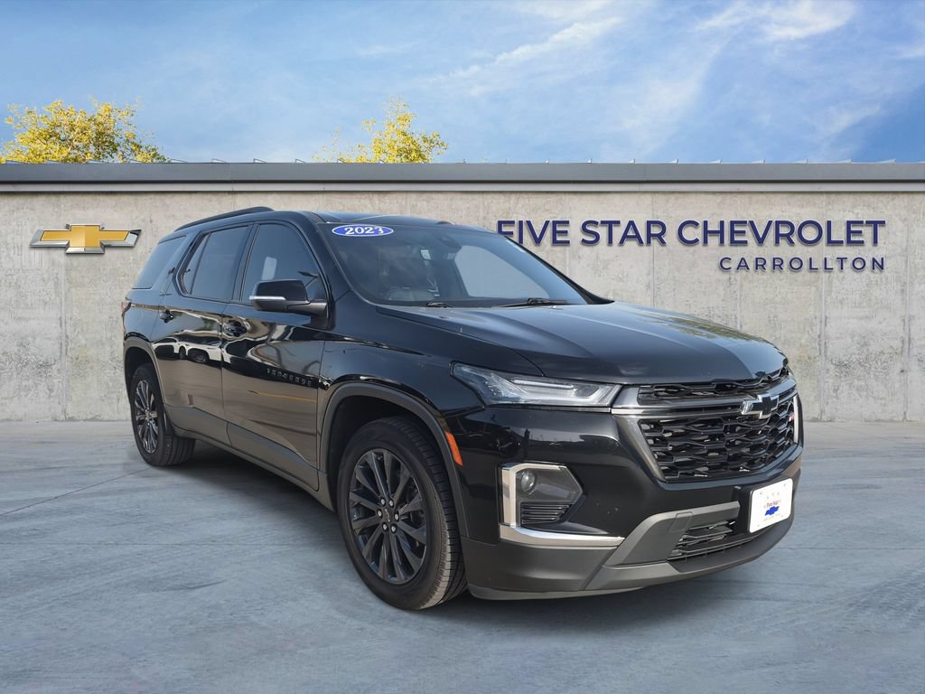 Used 2023 Chevrolet Traverse RS