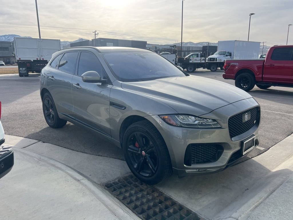 2020 Jaguar F-PACE S