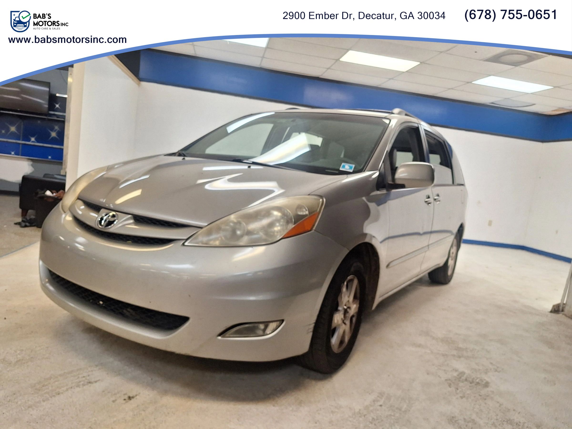 2009 Toyota Sienna XLE