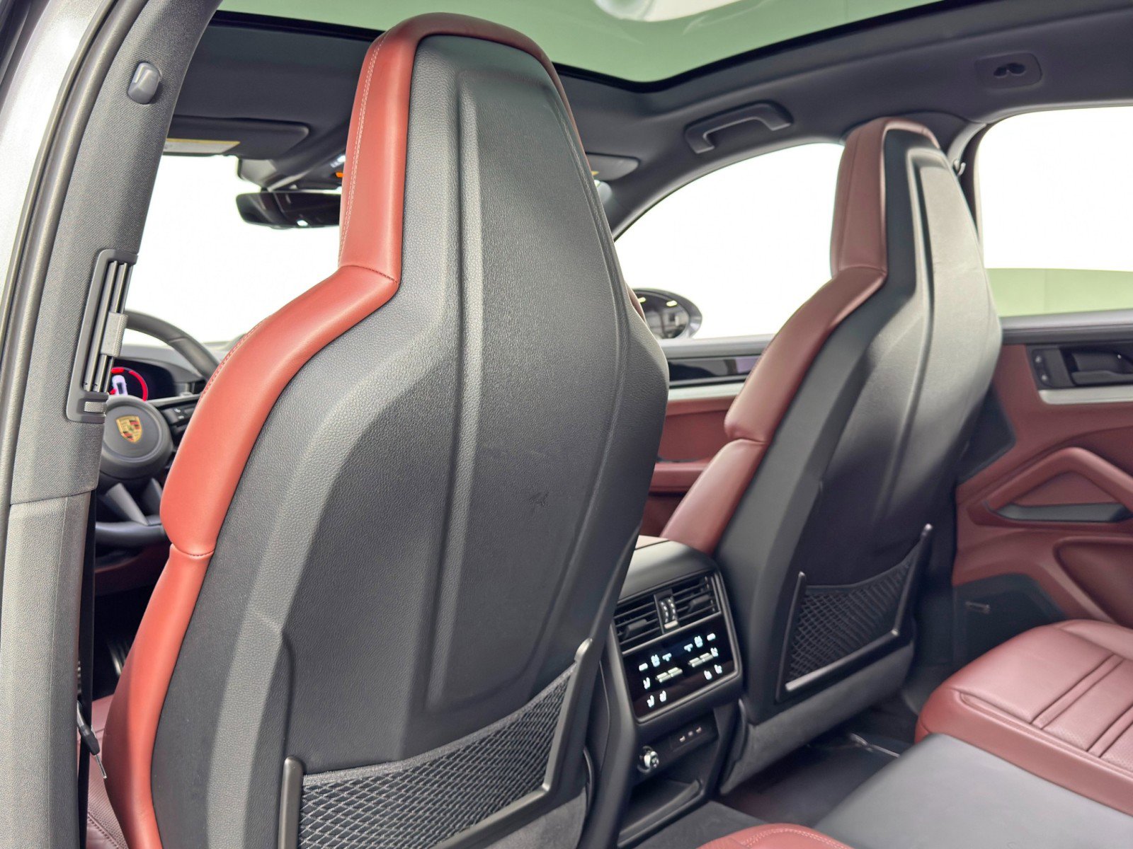 2025 Porsche Cayenne S