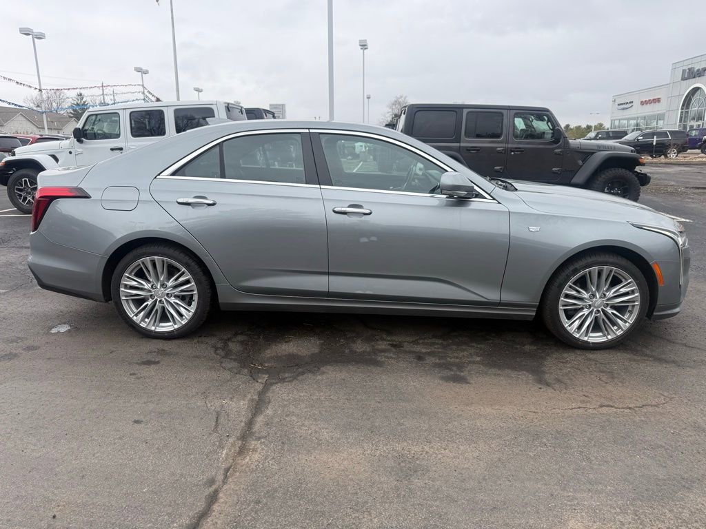 2023 Cadillac CT4 Premium Luxury