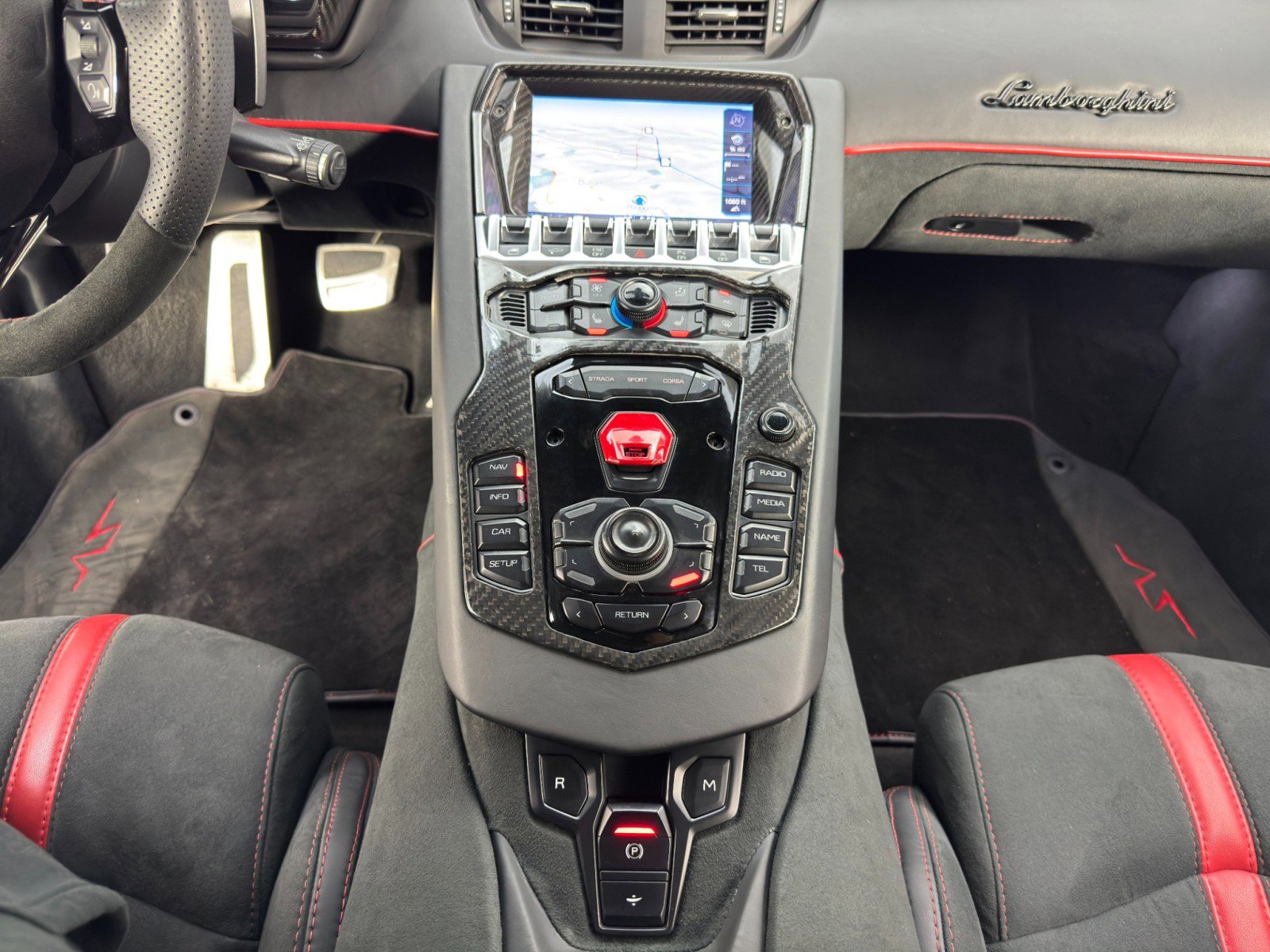 2017 Lamborghini Aventador S