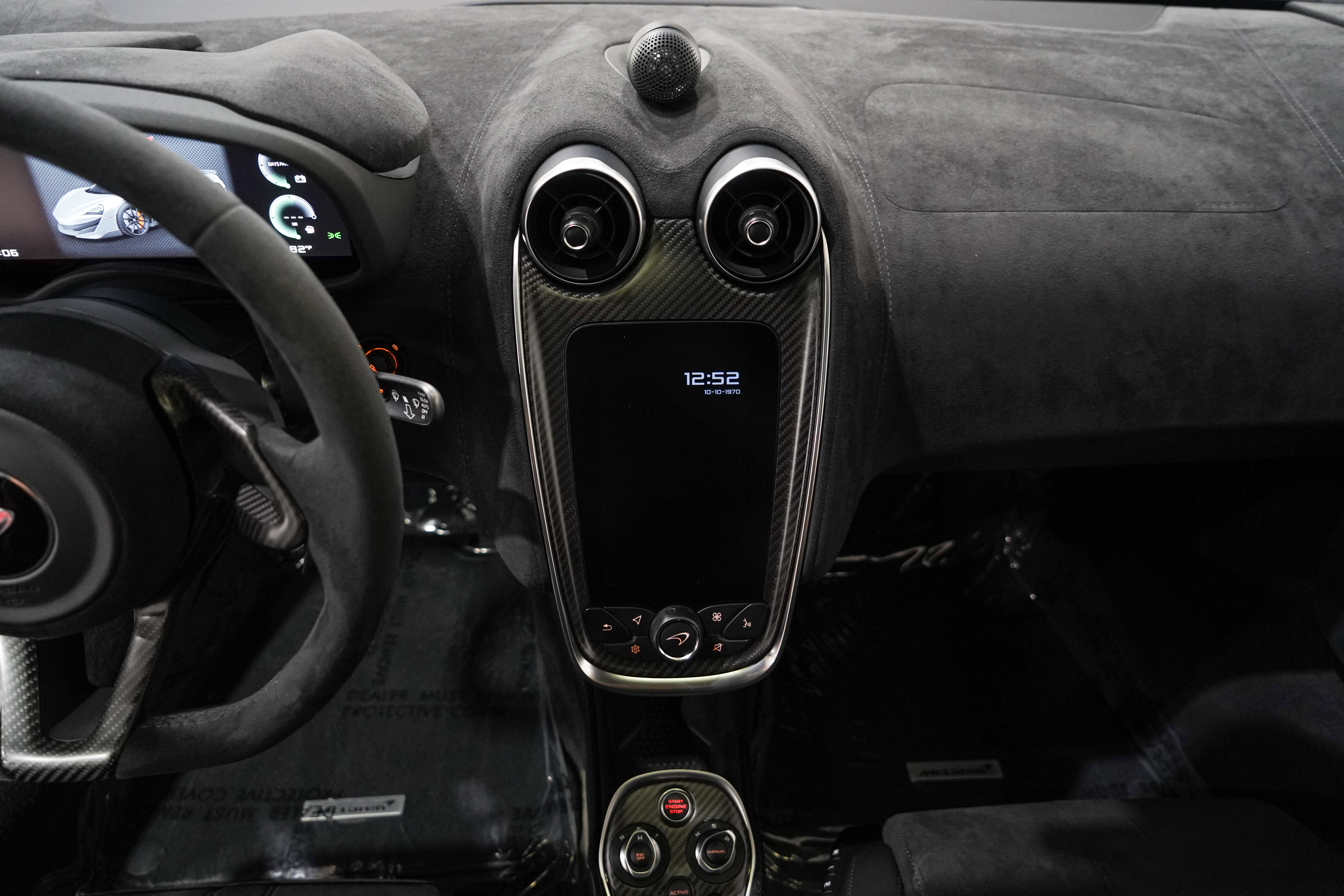 Used 2019 McLaren 600LT photo 11