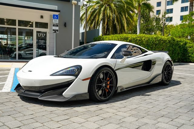 Used 2019 McLaren 600LT photo 8