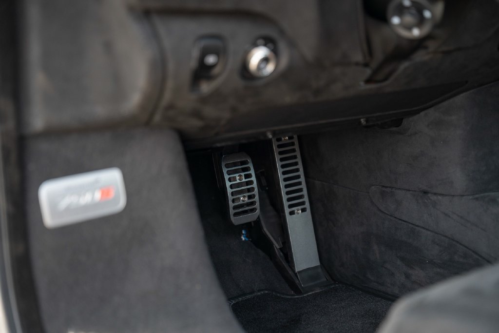 Used 2024 McLaren 750S photo 35