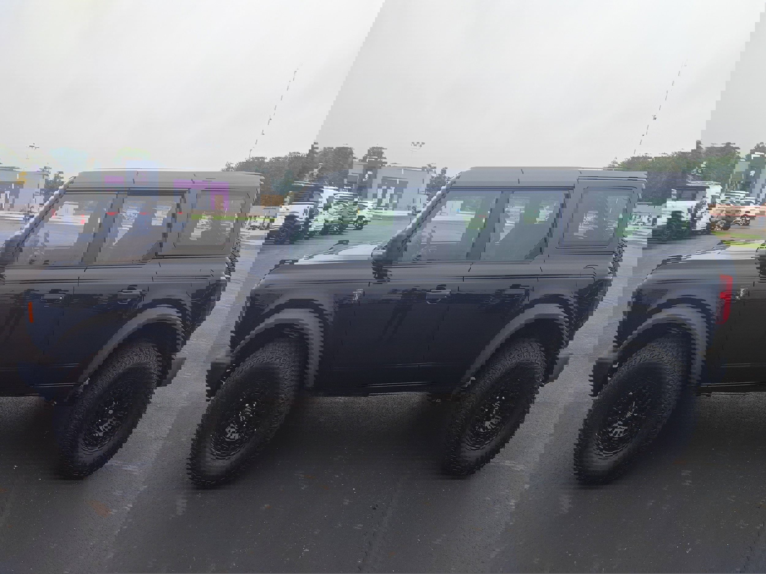 2025 Ford Bronco Base