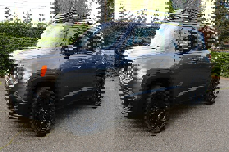 2017 Jeep Renegade Altitude