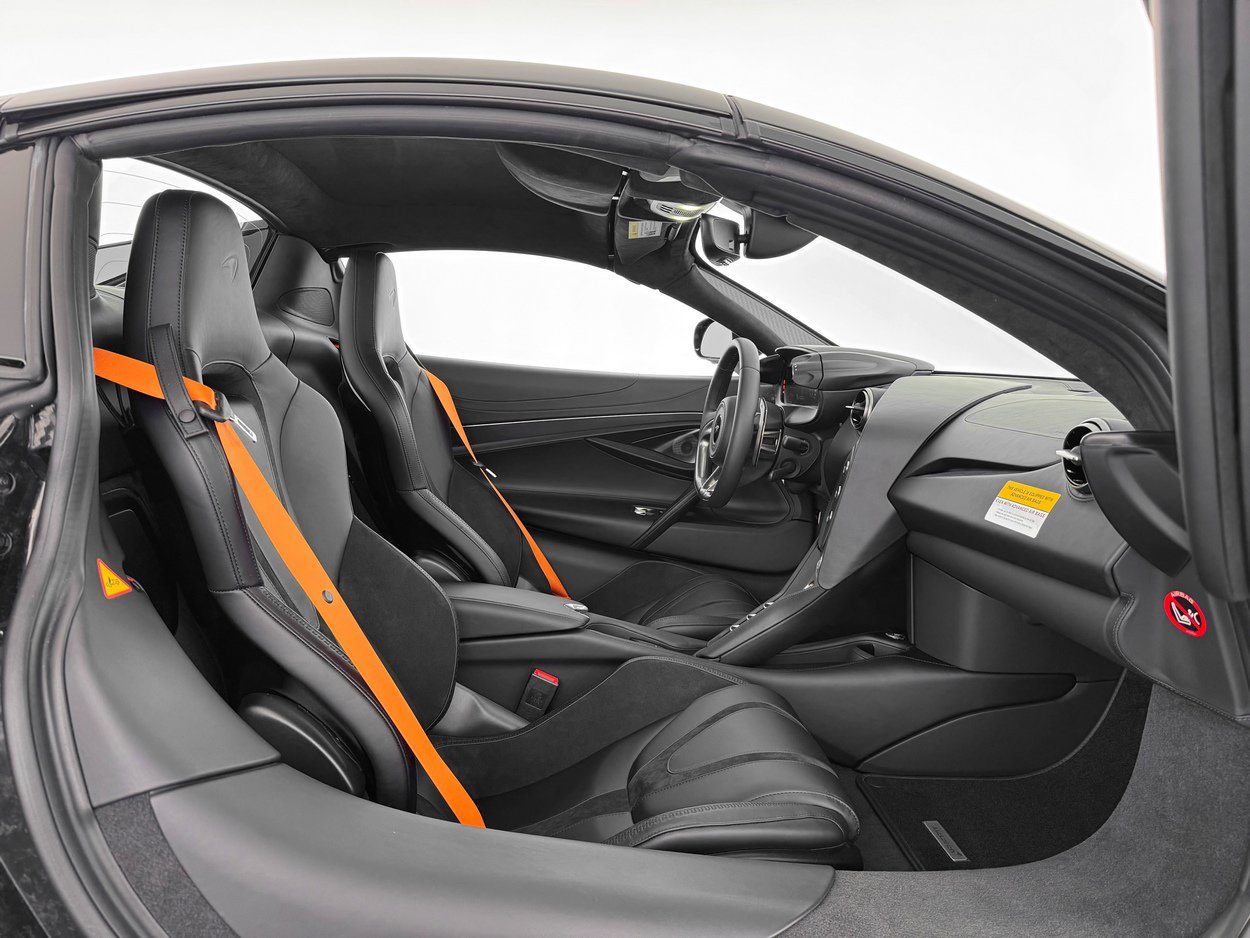 New 2026 McLaren 750S Spider photo 25
