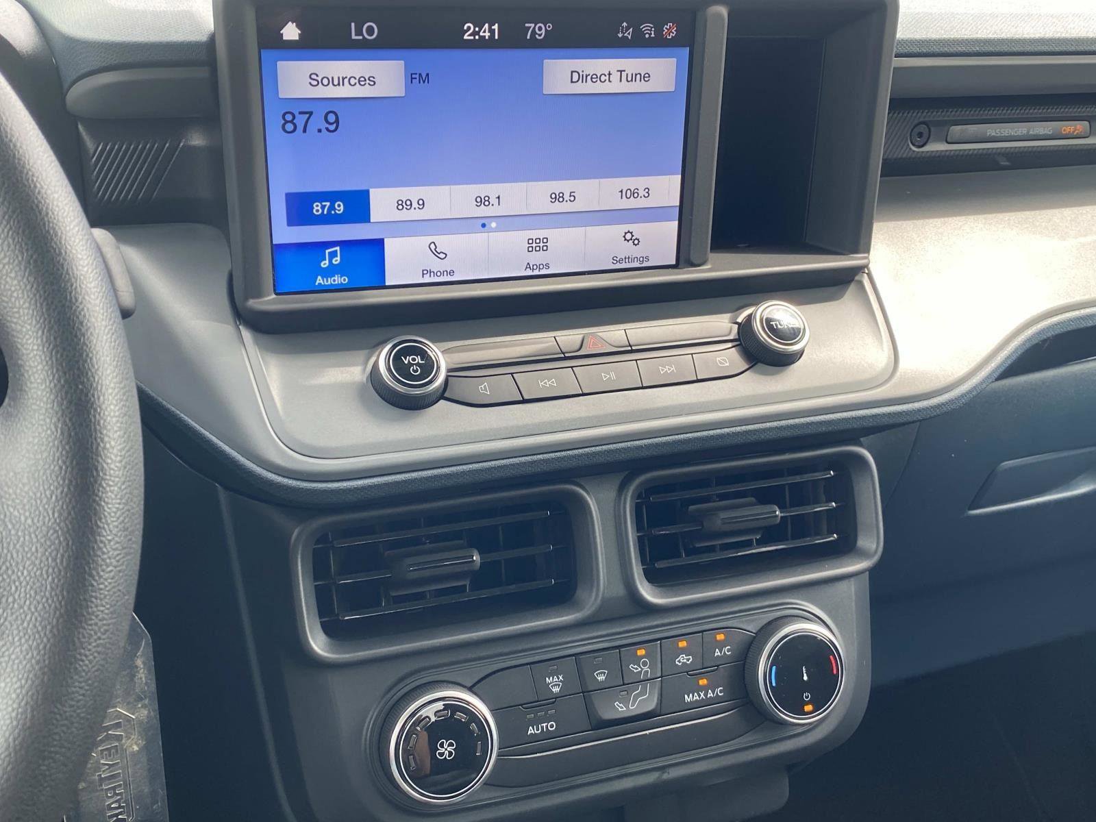 2024 Ford Maverick XL