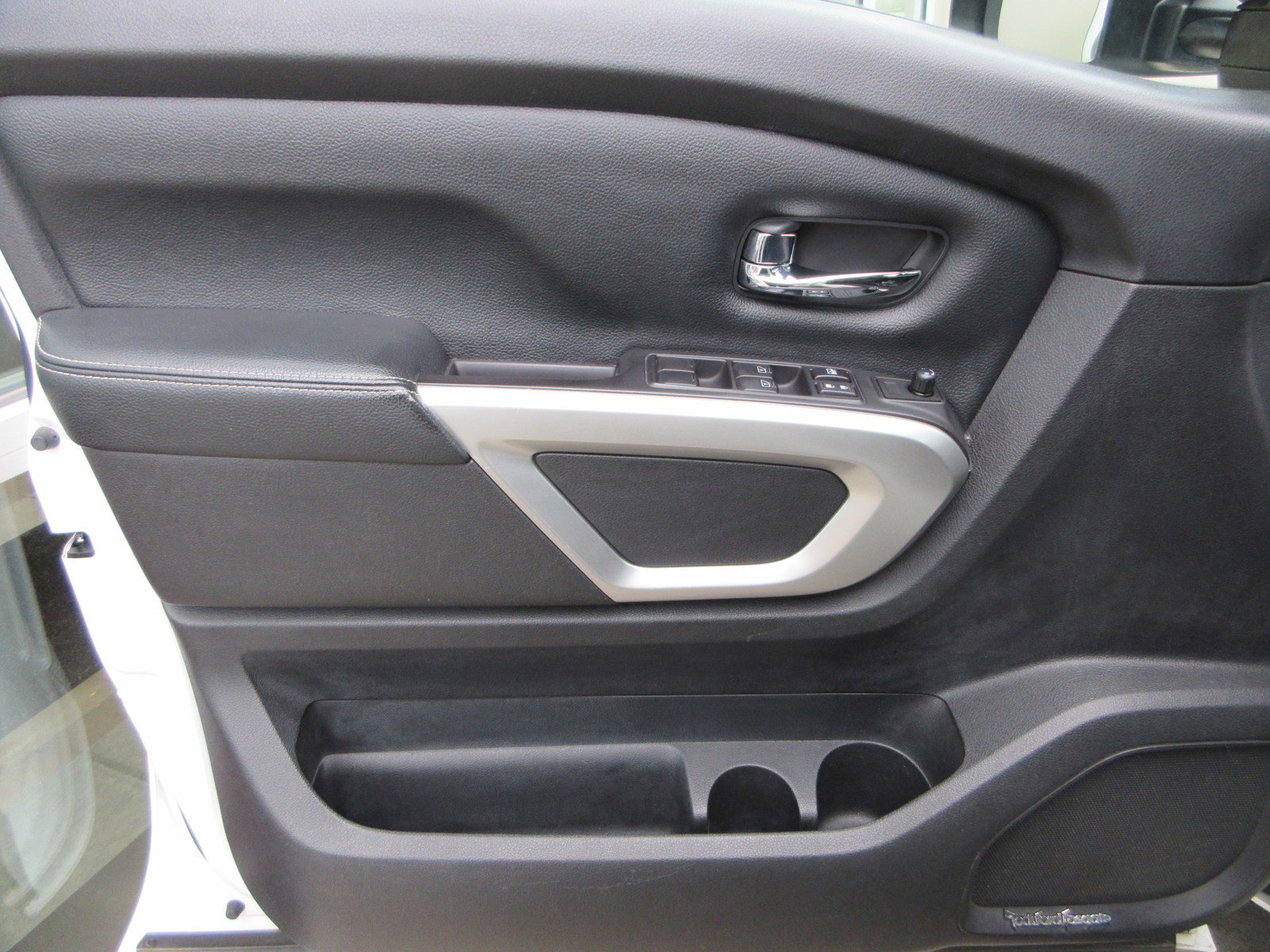 2017 Nissan Titan PRO-4X