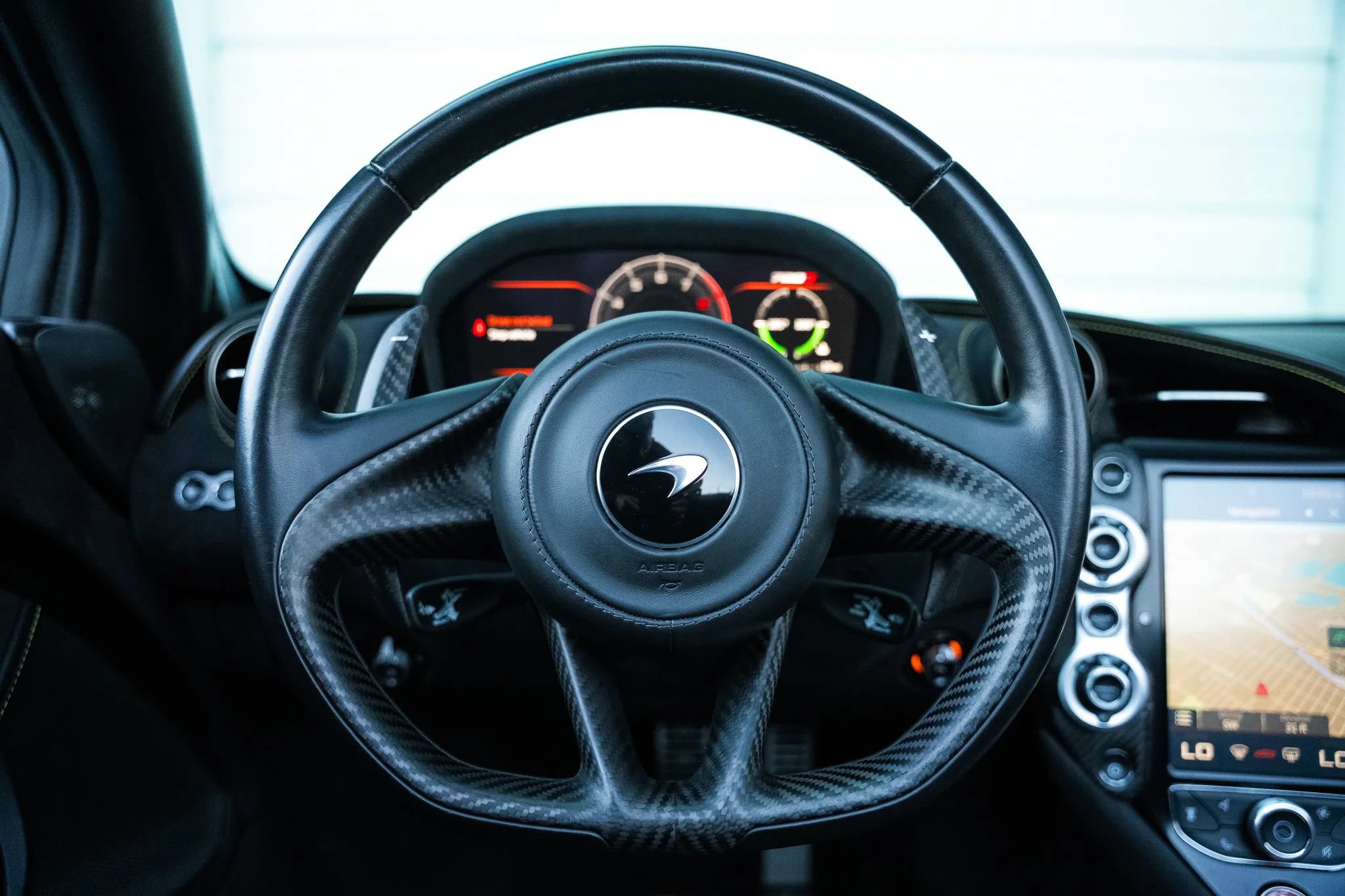 Used 2020 McLaren 720S Spider photo 32