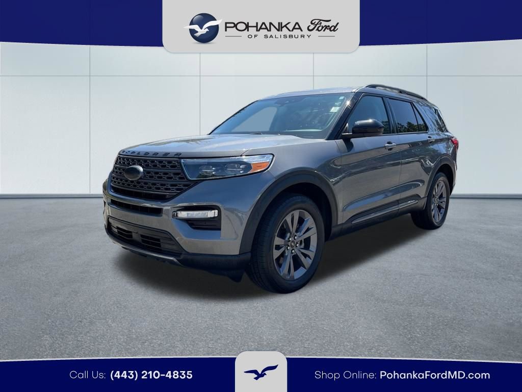 Certified 2022 Ford Explorer XLT w/ Equipment Group 202A