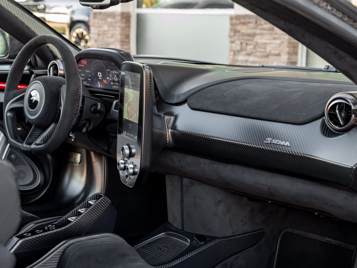 Used 2019 McLaren Senna photo 36