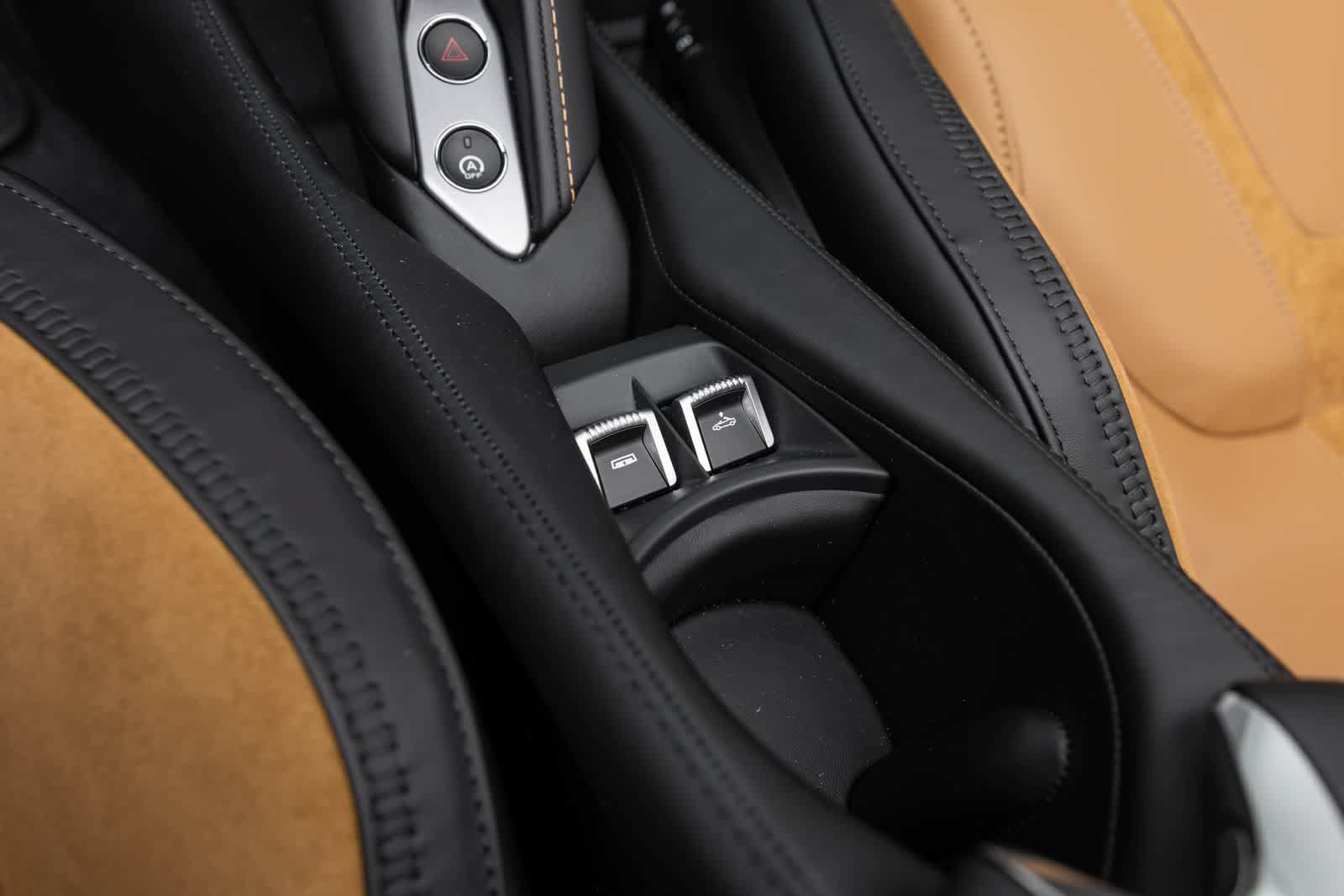 New 2027 McLaren 750S Spider photo 32