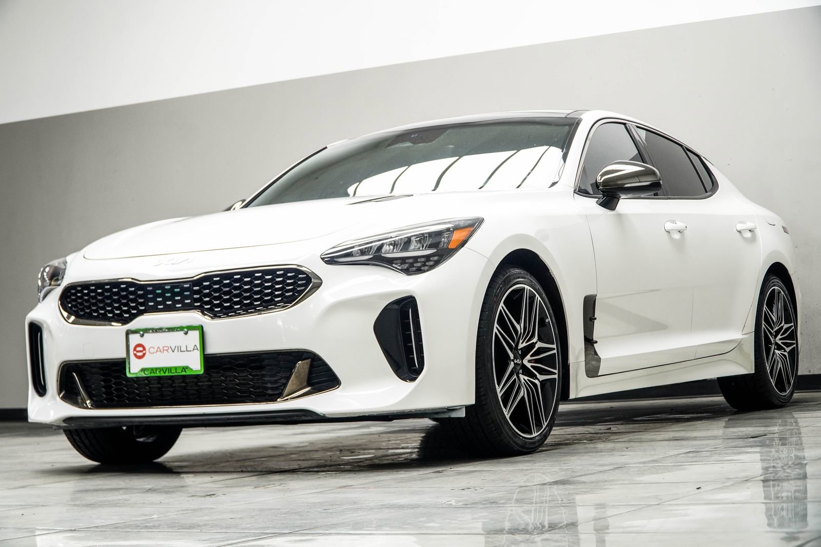 2022 Kia Stinger GT1