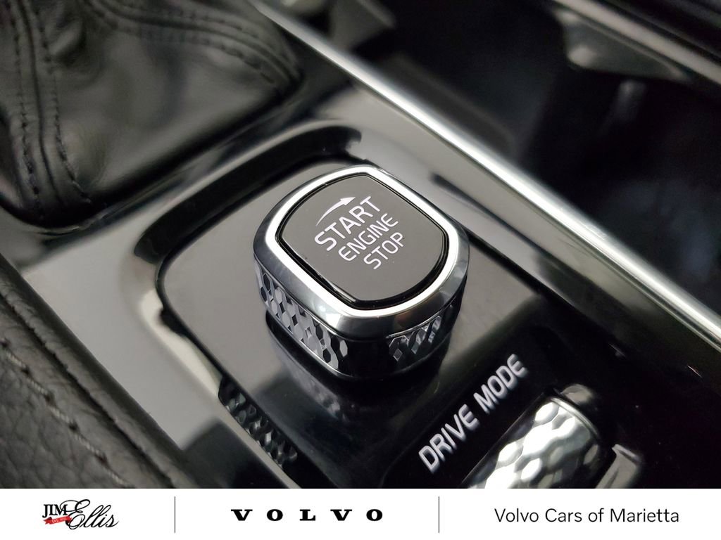 2020 Volvo Xc90 T6 Momentum