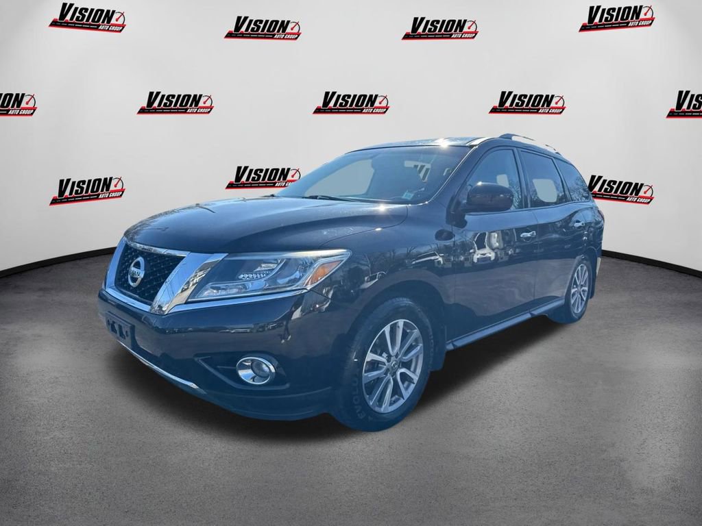 Used 2015 Nissan Pathfinder SV