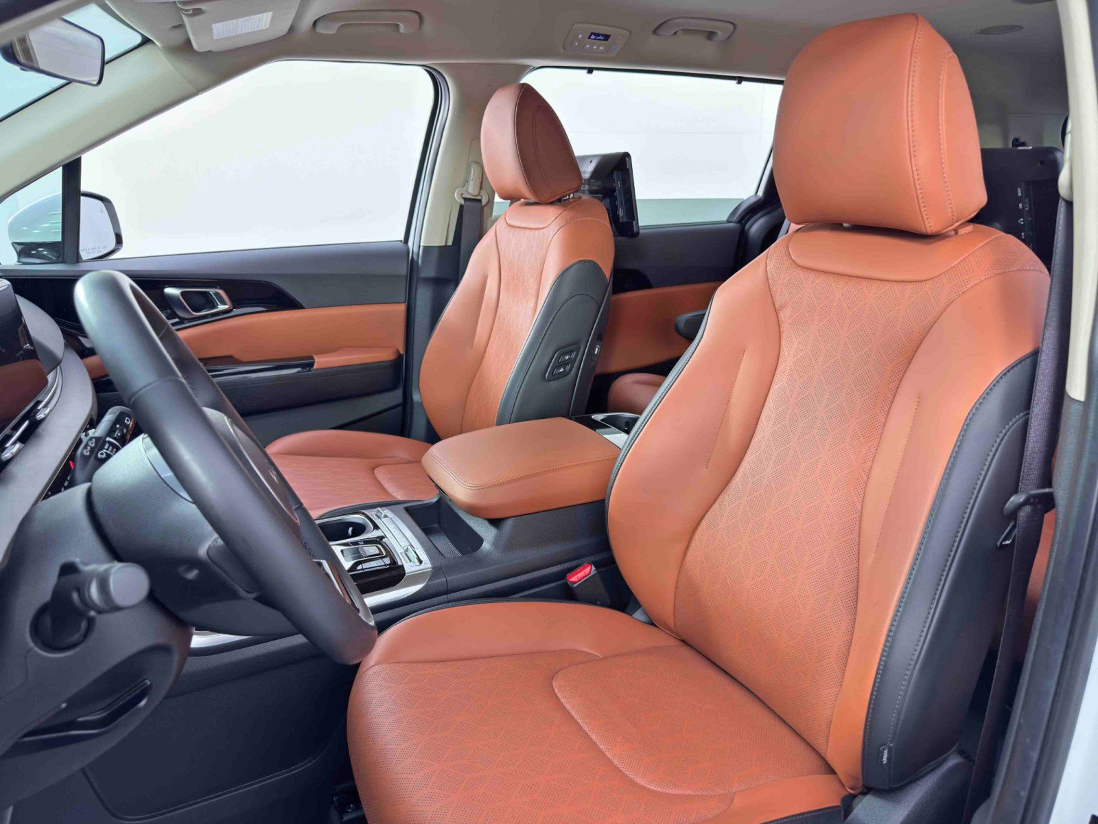 2024 Kia Carnival SX