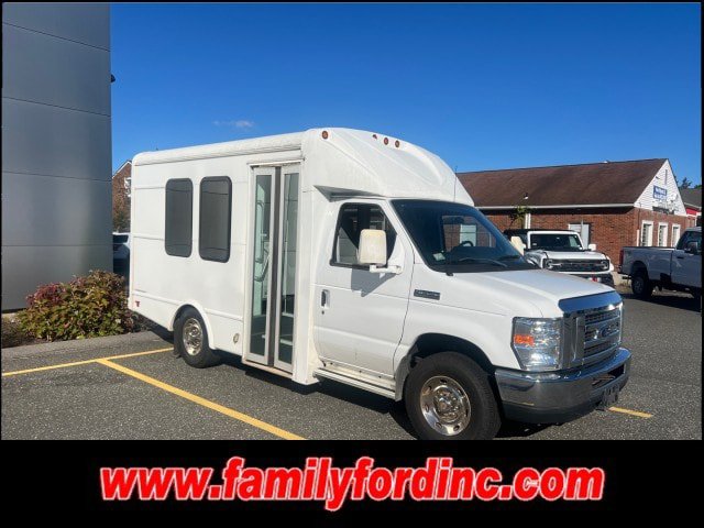 Used 2019 Ford E-350 and Econoline 350 Super Duty w/ Shuttle Bus Prep Package