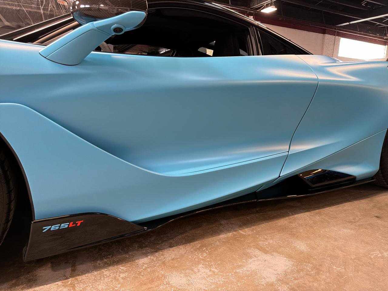 Used 2021 McLaren 765LT photo 21