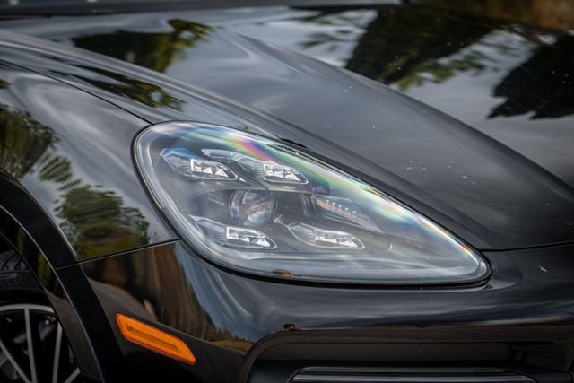 2022 Porsche Cayenne Platinum Edition