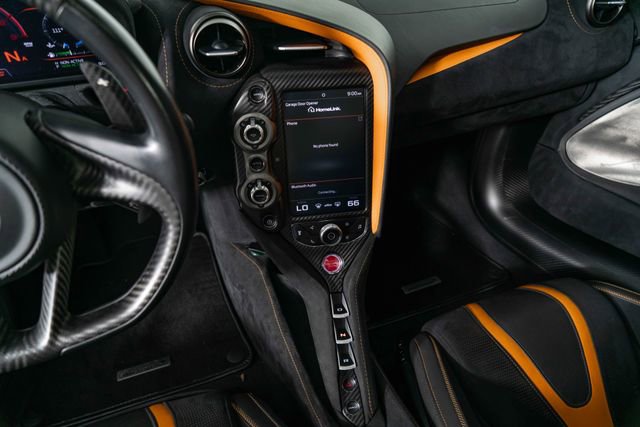 Used 2018 McLaren 720S Performance photo 19