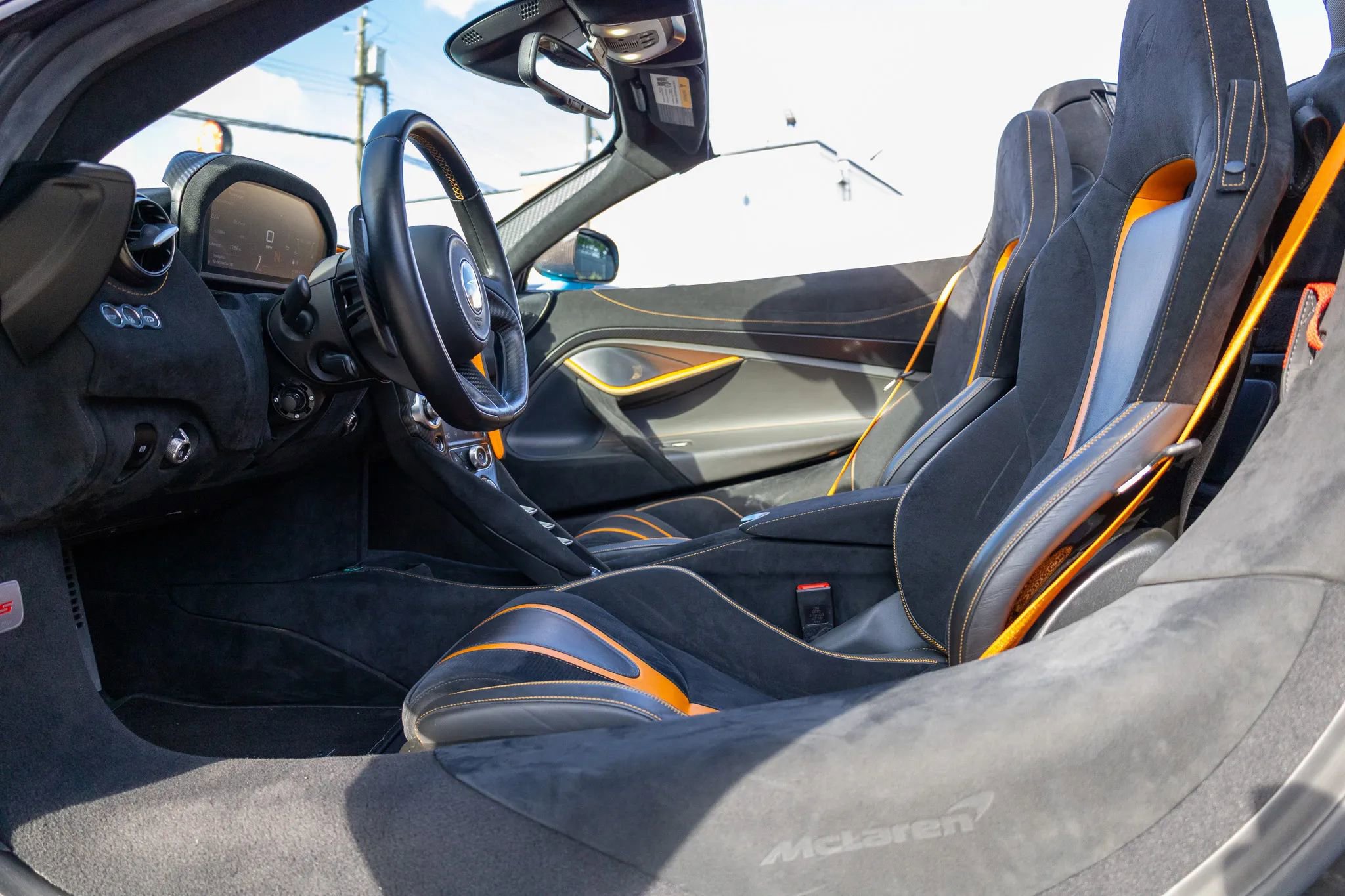 Used 2022 McLaren 720S Spider photo 48