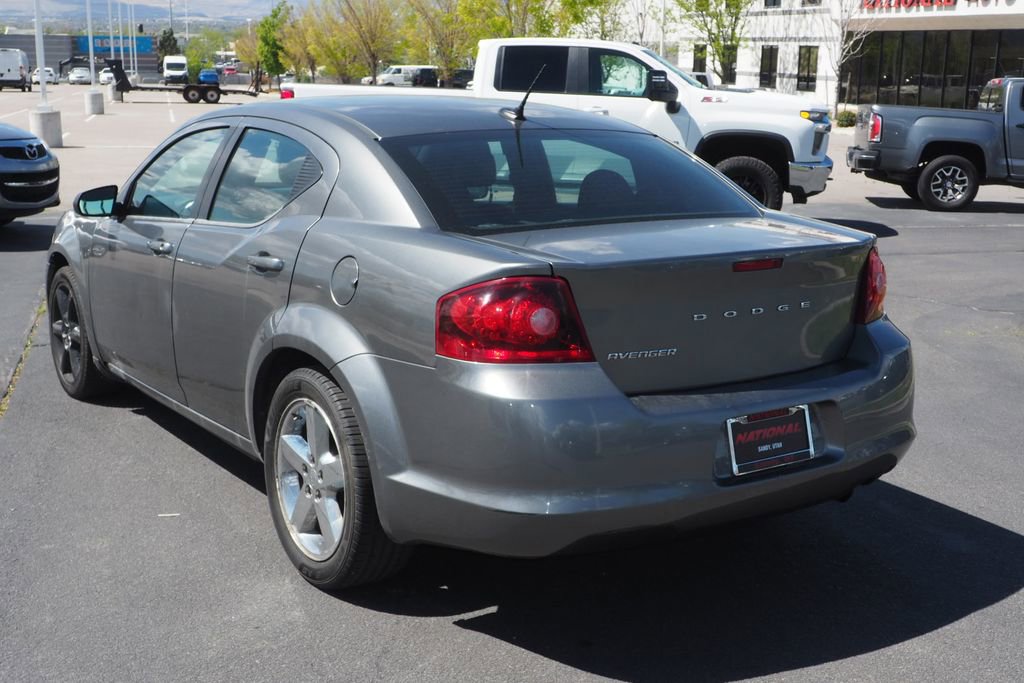 2013 Dodge Avenger SE