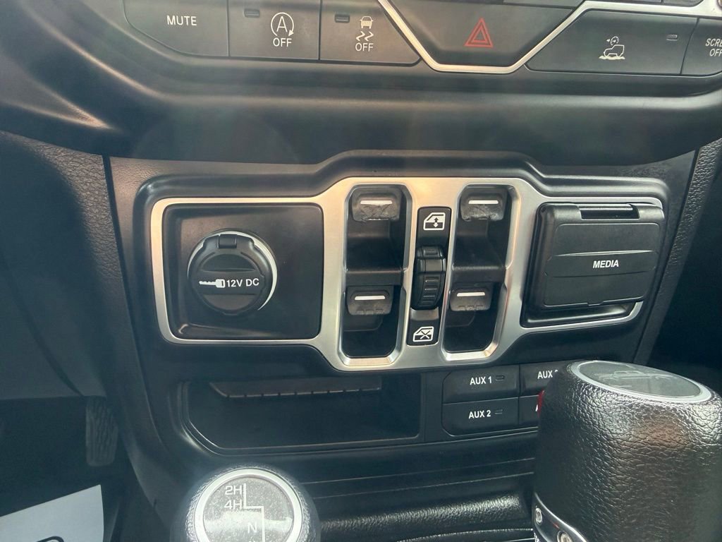 2020 Jeep Gladiator Sport