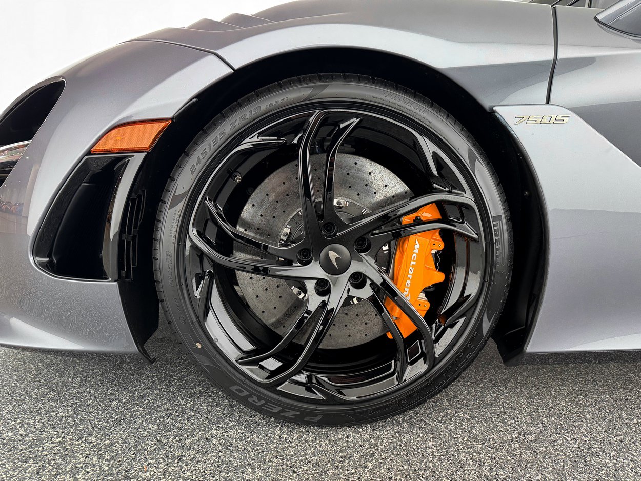 New 2026 McLaren 750S Spider photo 30
