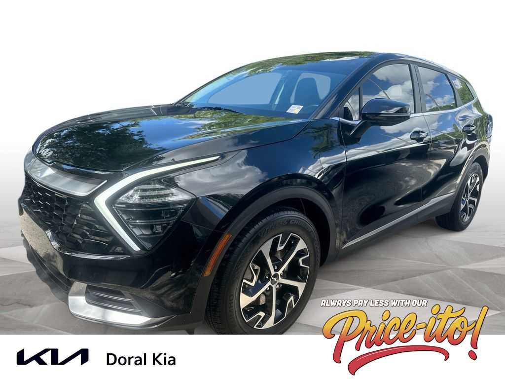 Certified 2025 Kia Sportage EX