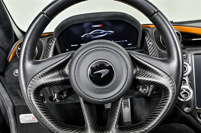 Used 2020 McLaren 720S Performance photo 24