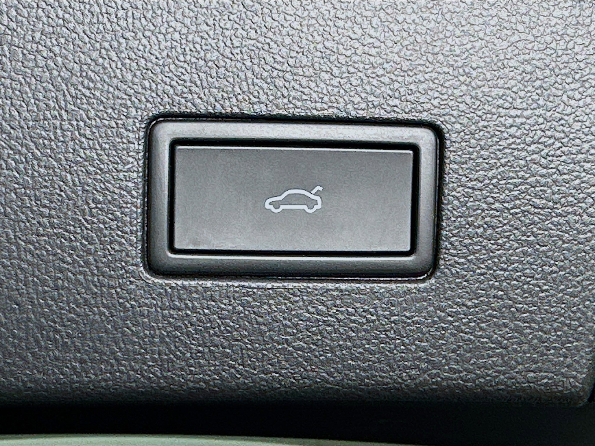 2025 Volkswagen Atlas SE