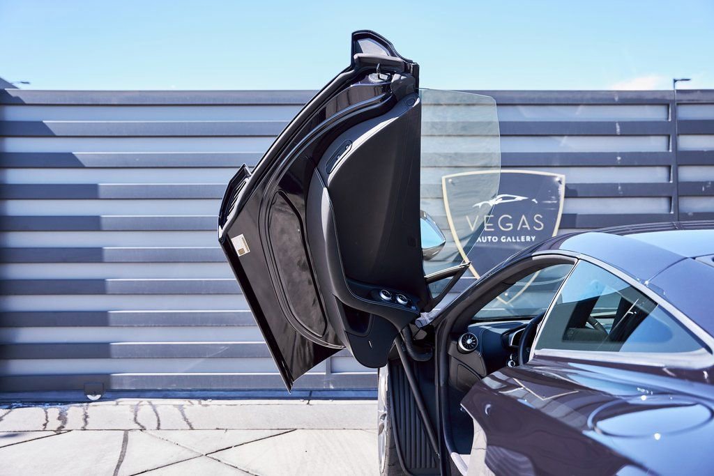 2012 McLaren MP4-12C Coupe