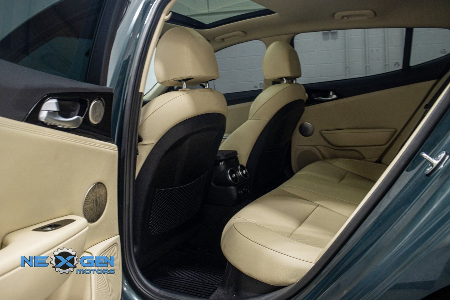 2023 Kia Stinger GT-Line