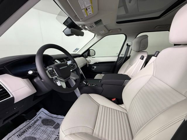 2025 Land Rover Discovery S