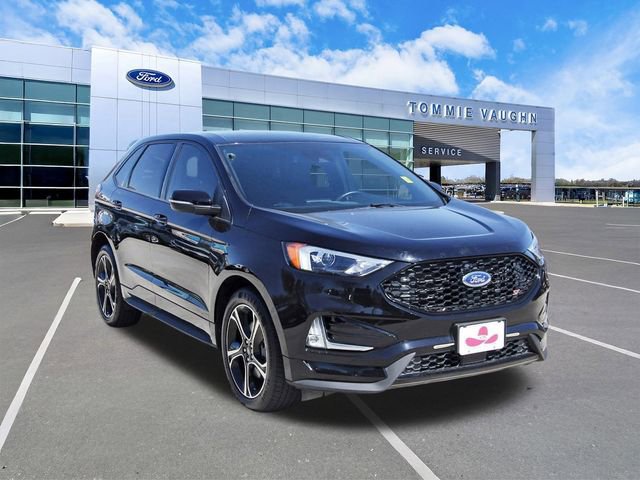 2022 Ford Edge ST