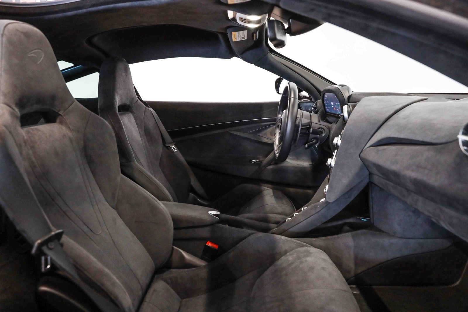 Used 2019 McLaren 720S photo 40