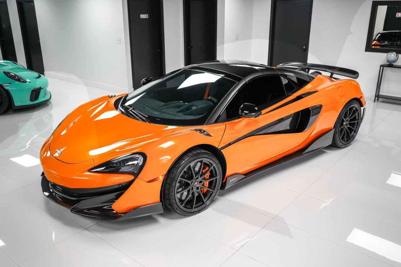 Used 2020 McLaren 600LT Spider photo 10