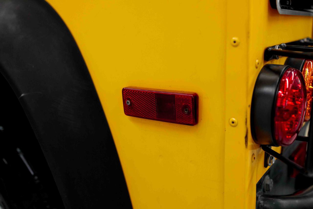 1997 Land Rover Defender 90